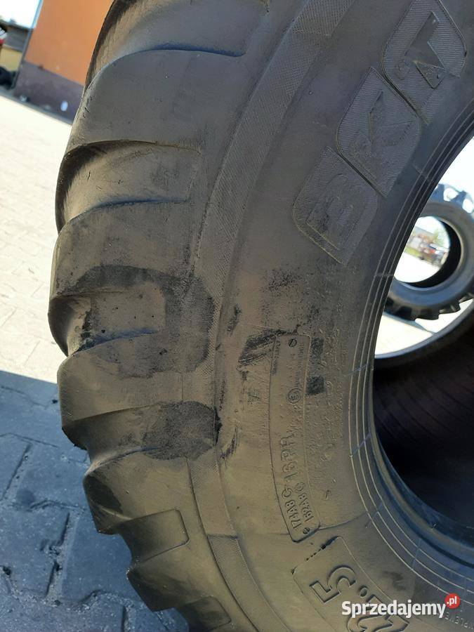 Opona używana rolnicza 70050225 70050R225 BKT Zaścianki
