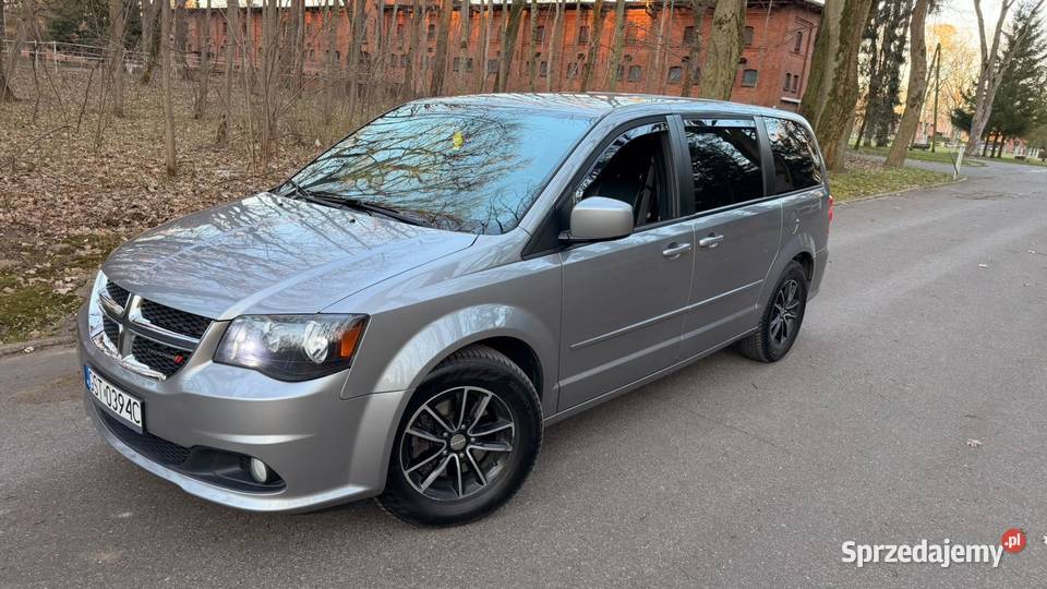 Dodge Grand Caravan 36 V6 RT 2016 doinwestowany Starogard Gdański
