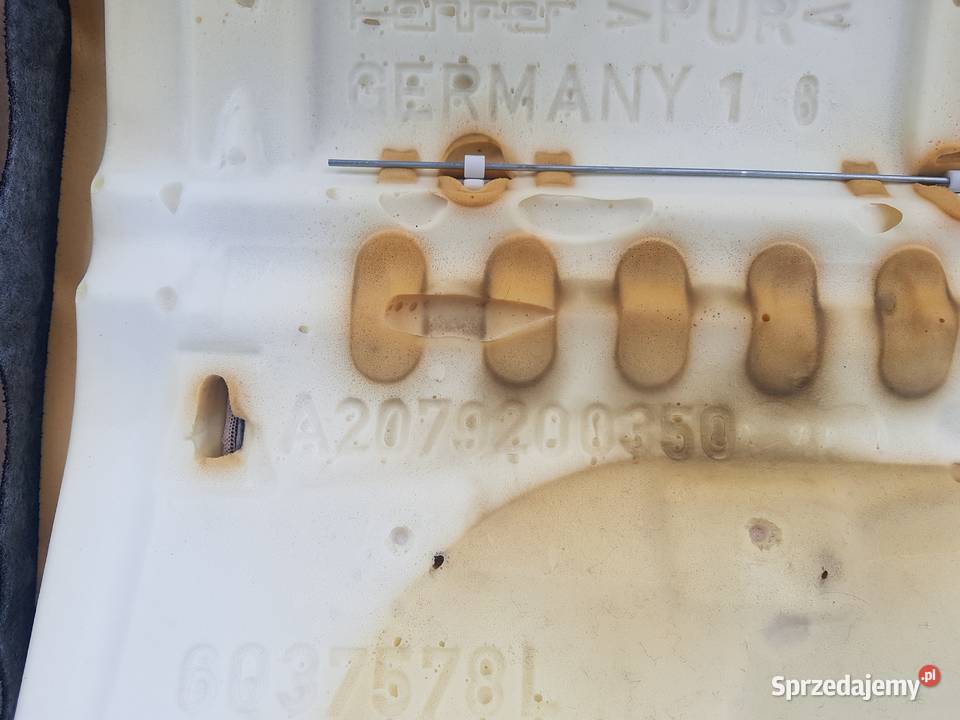 poszycia siedzeń kanapa tył Mercedes E207 cabrio Gdańsk