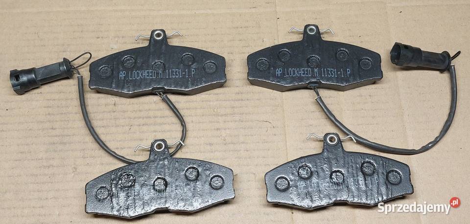KLOCKI HAMULCOWE PRZÓD FORD SIERRA 13 16 8286 dolnośląskie Mielęcin