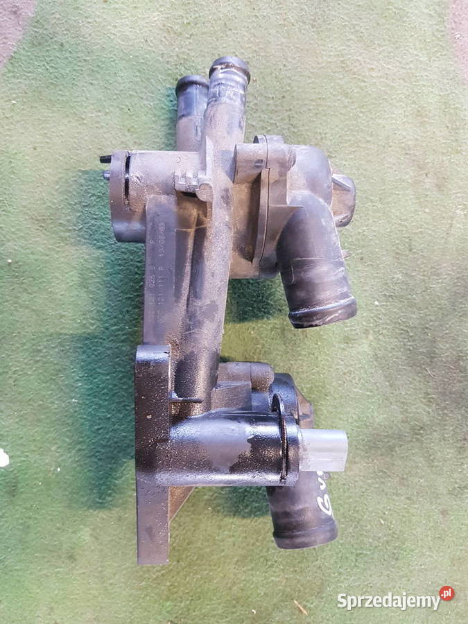 VW GOLF VI 14 TSI OBUDOWA TERMOSTATU 03C121026C
