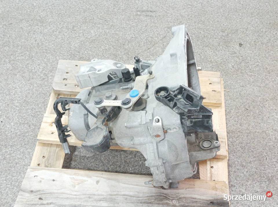 SKRZYNIA BIEGÓW 20A704 1577551 12 THP Citroen C3 osobowe