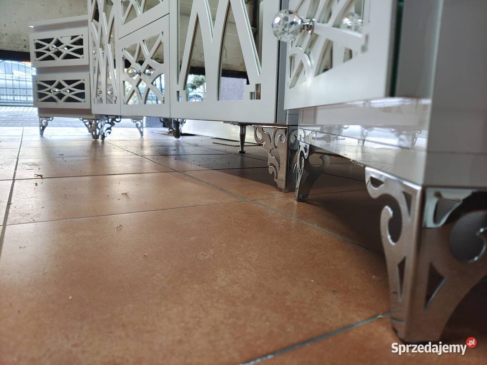 Komoda Glamour 220 ornamenty 6 szuflad nogi Komplety mebli Nowy Sącz