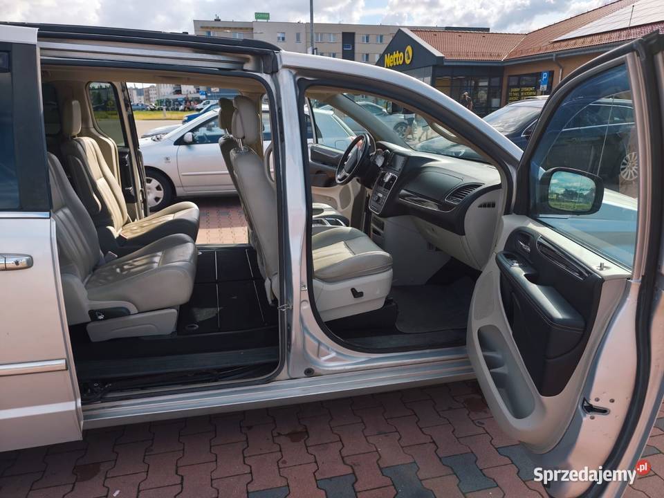 Sprzedam zamienie chrysler town country 2012r 4/5 dolnośląskie Wrocław sprzedam