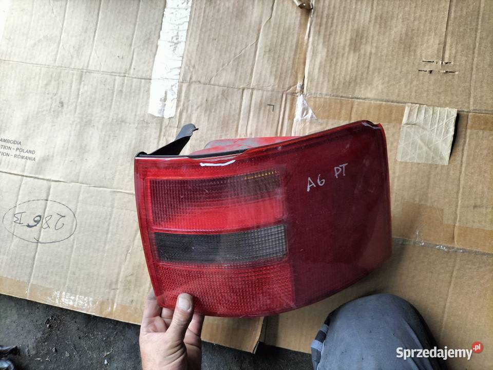 AUDI A6 C5 A6C5 KOMBI LAMPA TYŁ TYLNA PRAWA Kamień-Kolonia