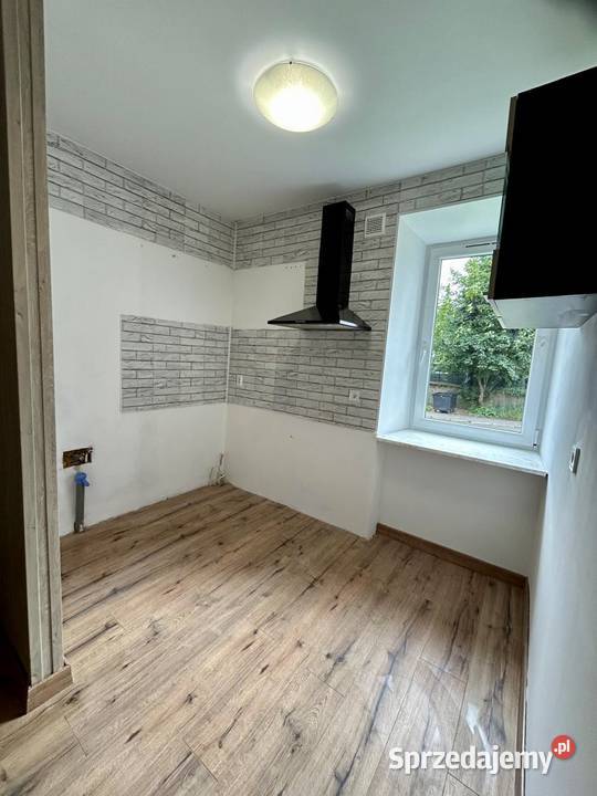 Sprzedam mieszkanie dwupokojowe 32m2 Wałbrzych 1 piętro