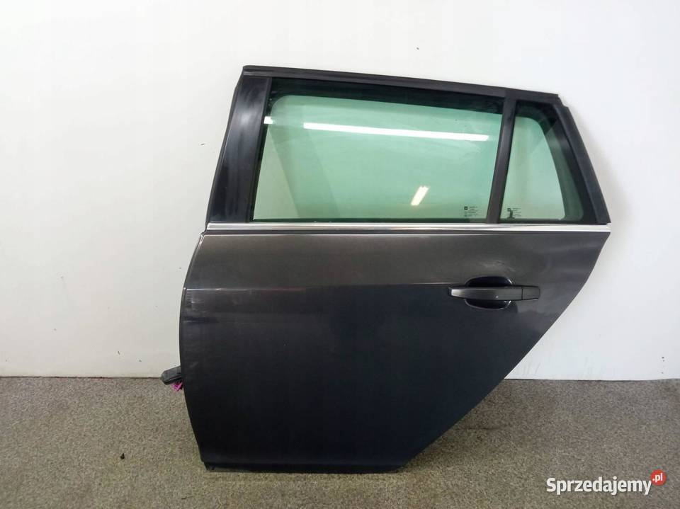 DRZWI LEWE TYŁ KOMBI Z190 Opel Insignia I