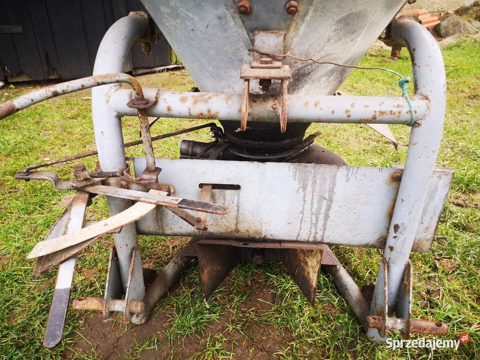 Rozsiewacz nawozu Agromet Stryjno