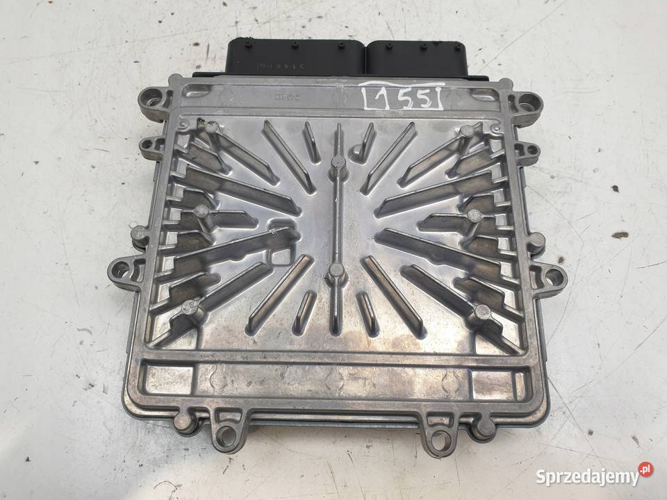 Volvo XC90 24 D5 STEROWNIK SILNIKA 31372225AA osobowe lubelskie Chełm