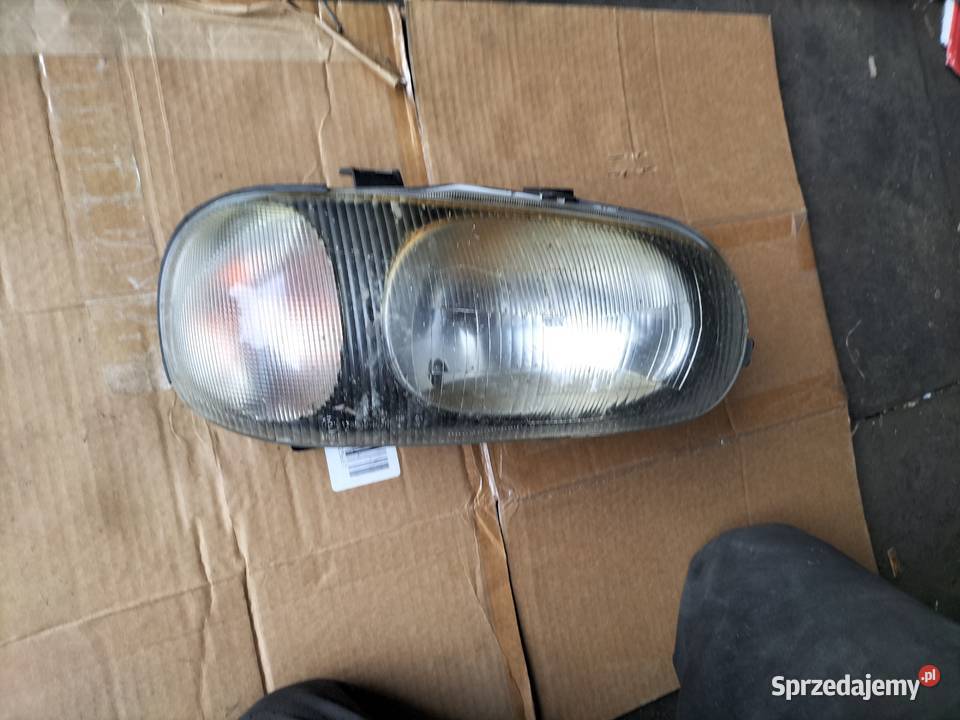 SUZUKI ALTO LAMPA PRZÓD PRZEDNIA PRAWA REFLEKTOR osobowe Kamień-Kolonia