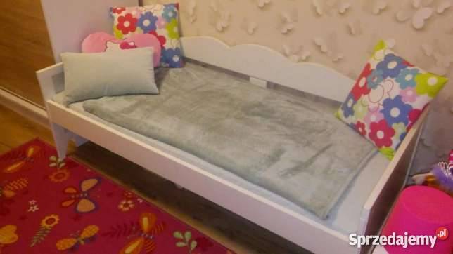 Łóżko wolnostojące firmy Ikea seria HENSVIK