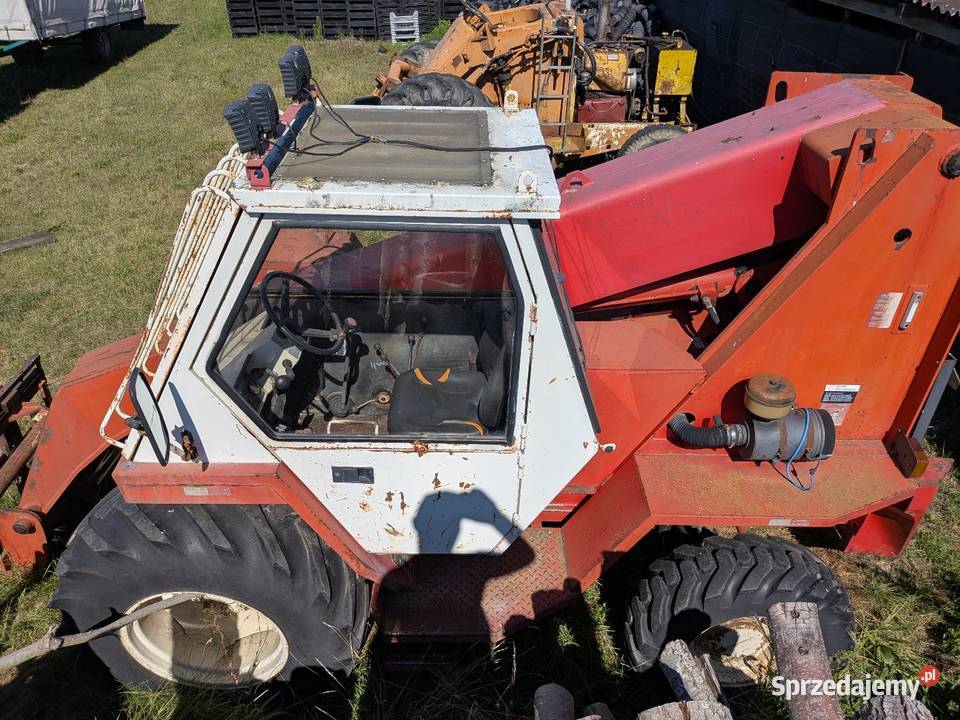 Ładowarka Manitou MT425FC Goszczanowiec