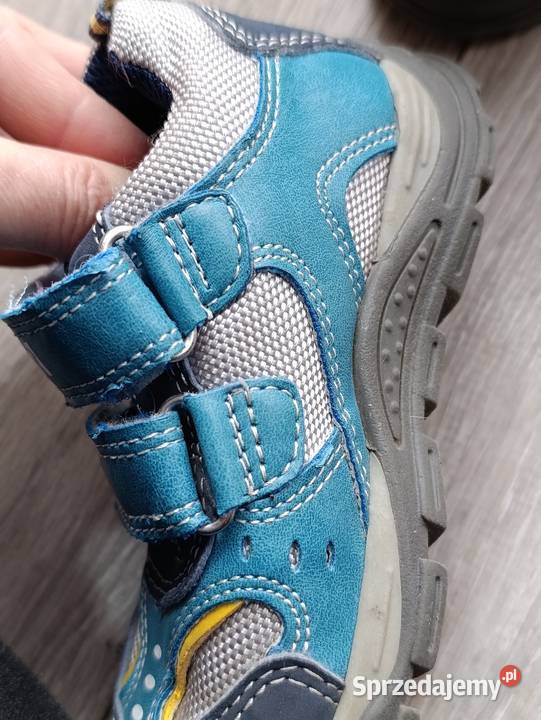 adidasy dziecięce rozmiar 23 długość wkładki 15 Poznań