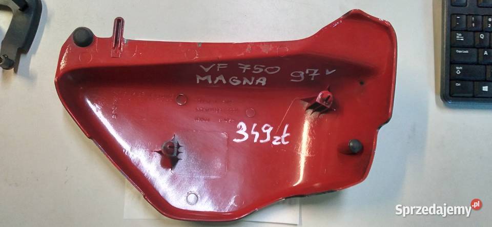 Boczek Osłona Owiewka Lewa Honda VF 750 Magna Jawiszowice