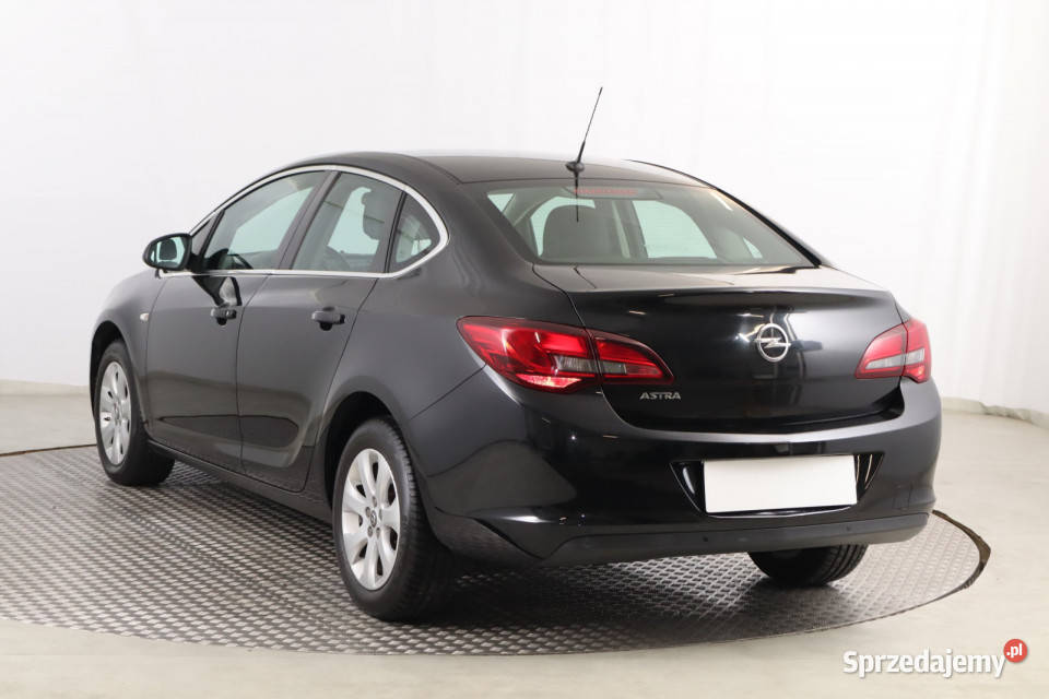 Opel Astra 16 16V wielofunkcyjna kierownica