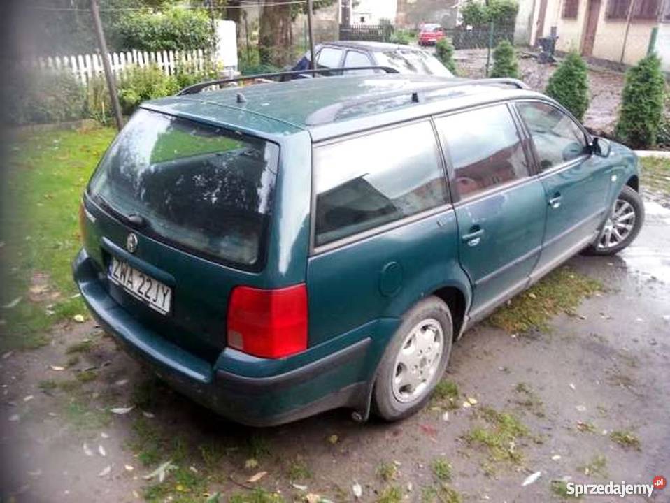Volkswagen Passat b5 kombi 16 benzyna 1999 centralny zamek zachodniopomorskie Wałcz