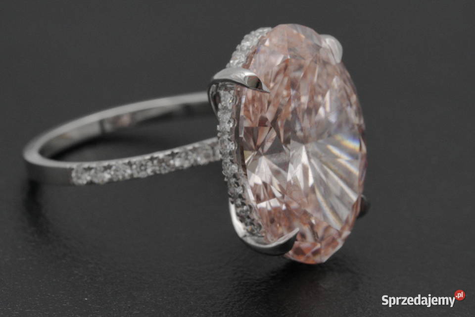 Ekskluzywny pierścionek damski 18karatowe białe Szczecin