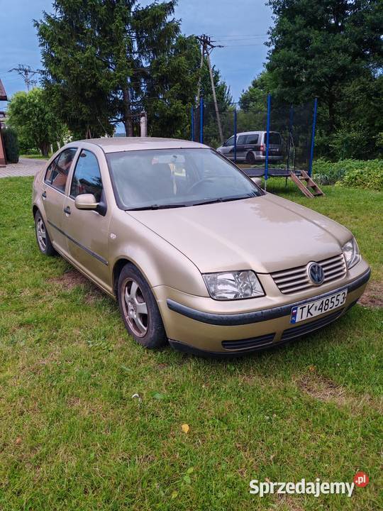 Volkswagen Bora 16 16V gaz klima kupiony w polskim salonie Skarżysko-Kamienna