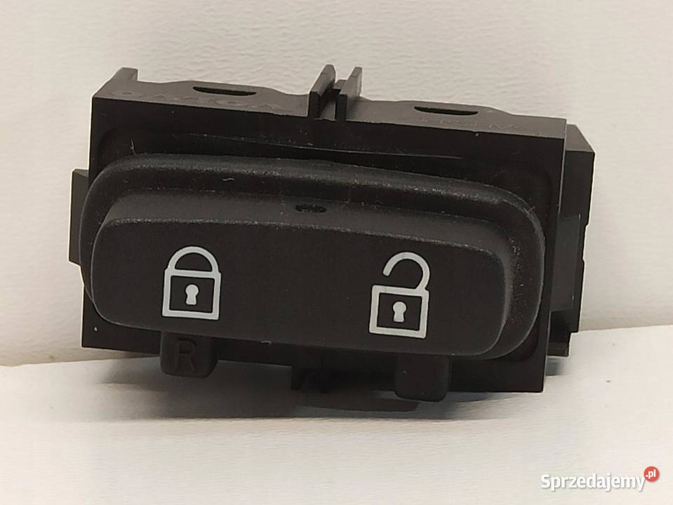 VOLVO V70 PRZEŁĄCZNIK BLOKADY DRZWI 30710476 sprzedam
