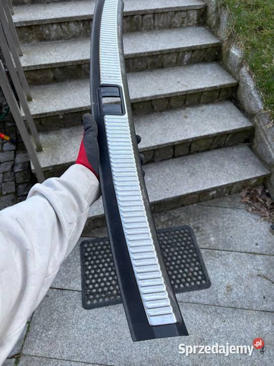 Listwa chromowana bagażnika audi a4b7 avant osobowe małopolskie Świątniki Górne