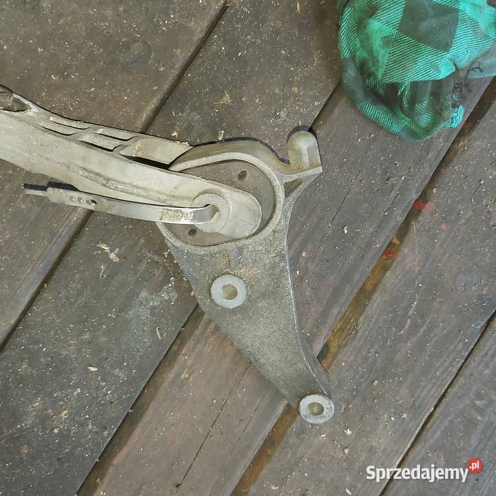 OPEL ŁAPA PODUSZKA SILNIKA 131170897JA Bydgoszcz