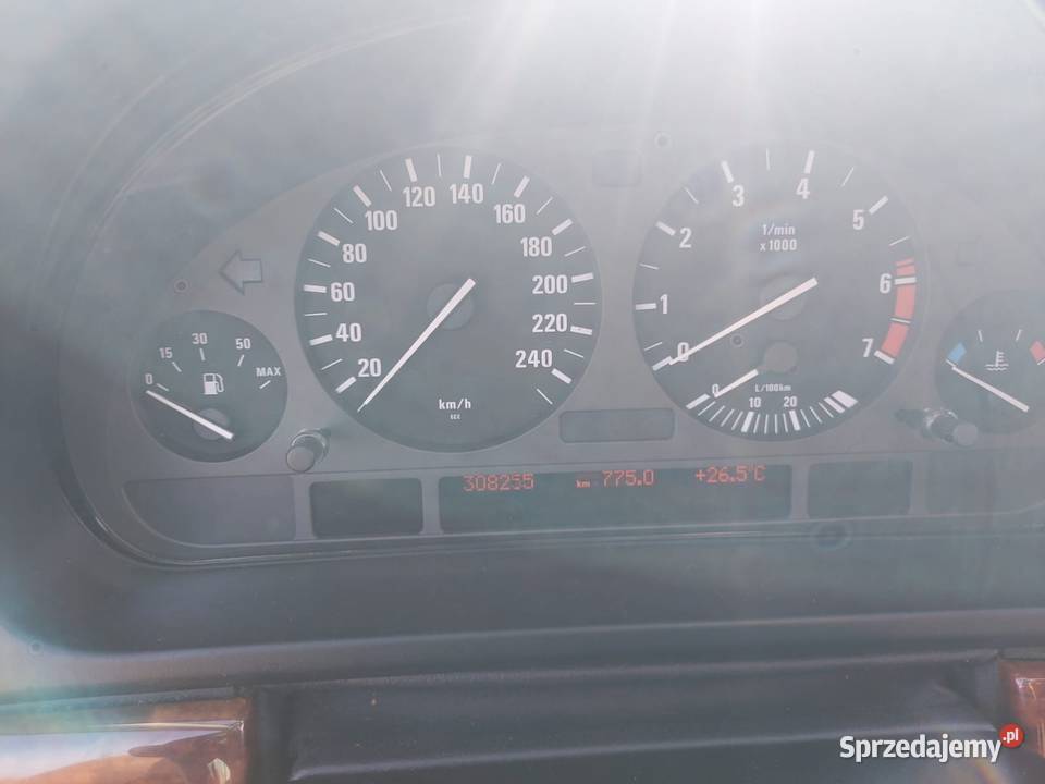 Sprzedam BMW e39 v8 Seria 5 Strzegom