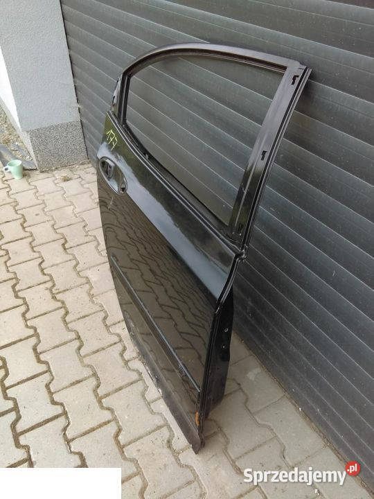 HONDA CITY 2010 DRZWI PRAWY TYŁ