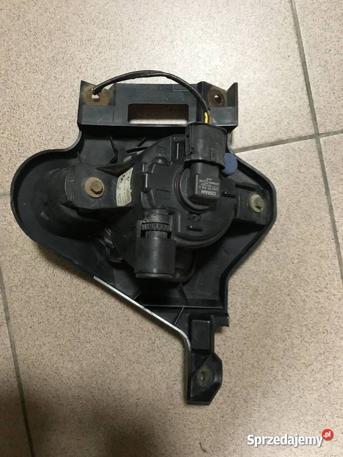 Halogen i uchwyt halogenu bmw e87 Jasło