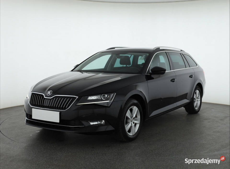 Skoda Superb 14 TSI reflektory ksenonowe