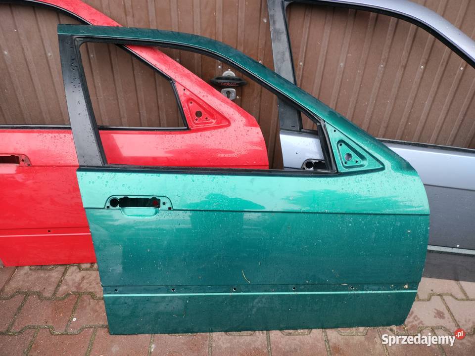 BMW E36 DRZWI SEDAN KOMBI osobowe Drzwi Rąbień AB
