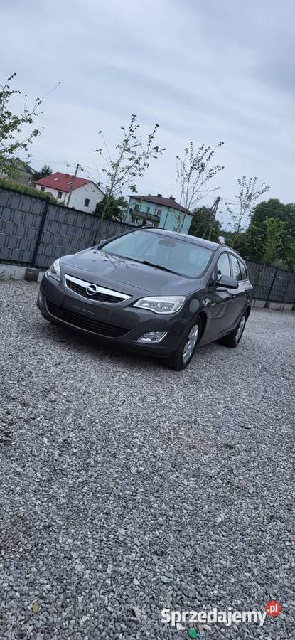 OPEL ASTRA J 17CDTi ESP Radwanówka