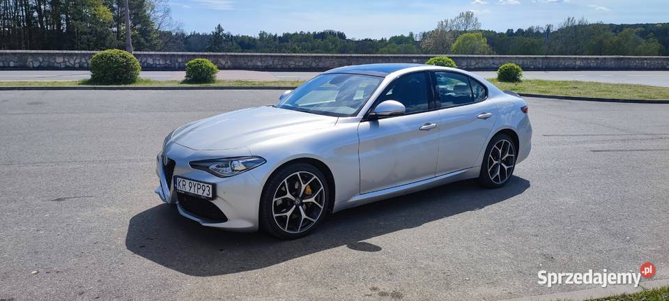 Alfa Romeo Giulia Q4 bogate wyposażenie sprowadzony Kraków