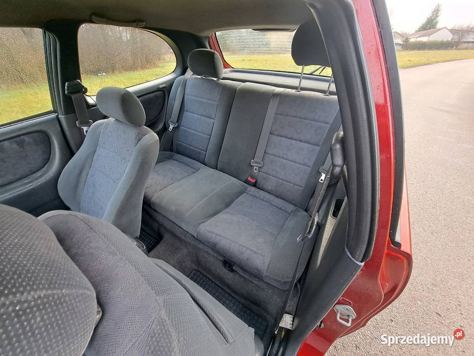 Sprzedam ładną Toyota corolla 14 benzyna 2000r 1400cm3 Żyrardów