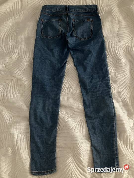 Jeansy rurki Pull Bear S niebieski Ząbki