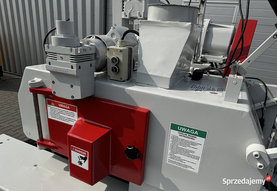 Wielopiła gąsienicowa wielotarczowa z pływającą Sierakowska Huta