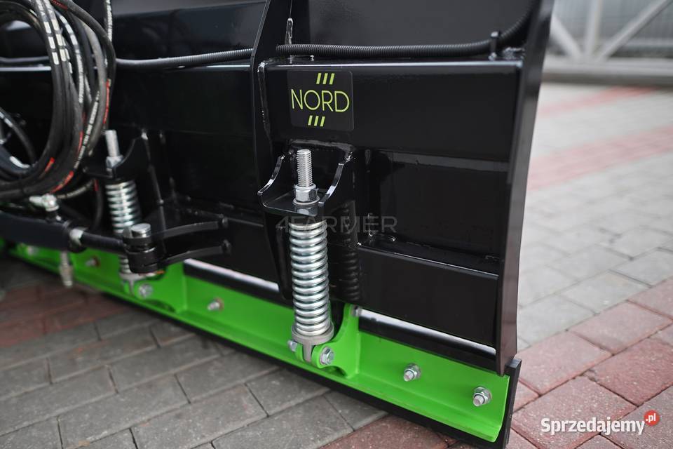 Pług do śniegu strzałkowy SPV260 260