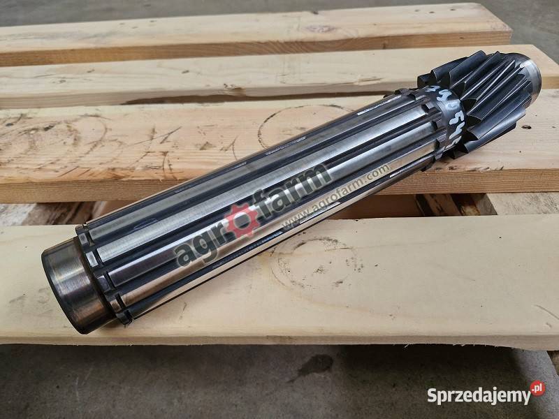 Wałek skrzyni biegów Massey Ferguson 5425 6260 Byków