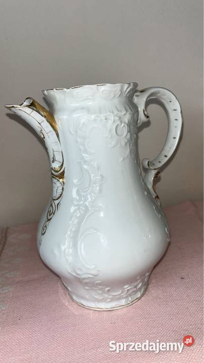 Dzbanek bez pokrywki i bez sygnatury Porcelana i szkło Gdańsk