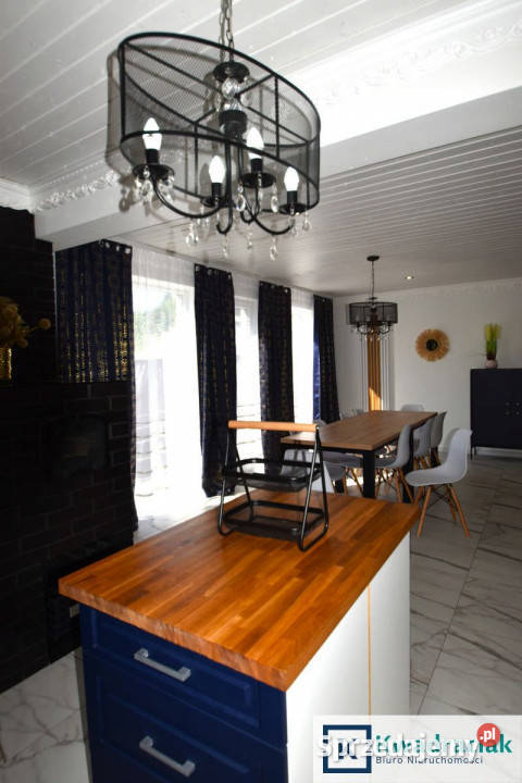 sprzedaży domu wolnostojącego Bóbrka 158m2