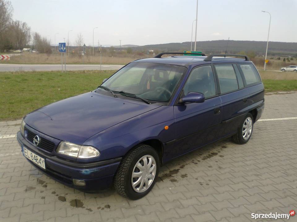 ASTRA F 18 16v Leśnica sprzedam