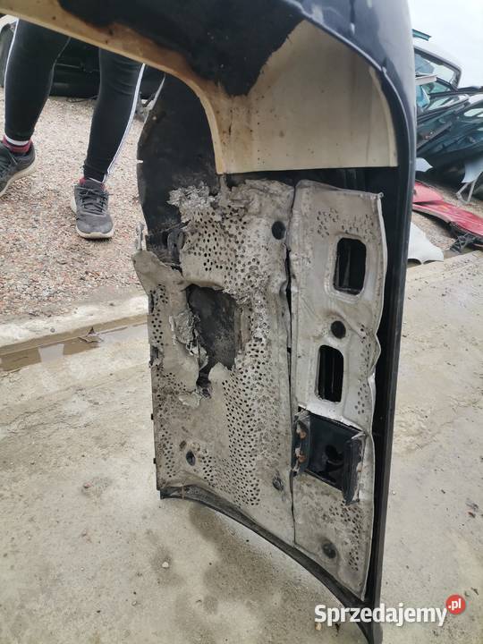 Zderzak Tył Bmw E34 osobowe Pozostałe Pogorzelec sprzedam
