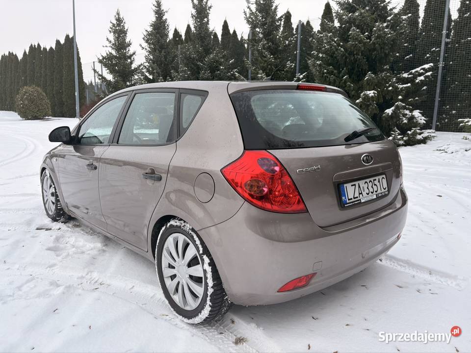 Kia ceed 16 benzyna 2007r 4/5 Zamość