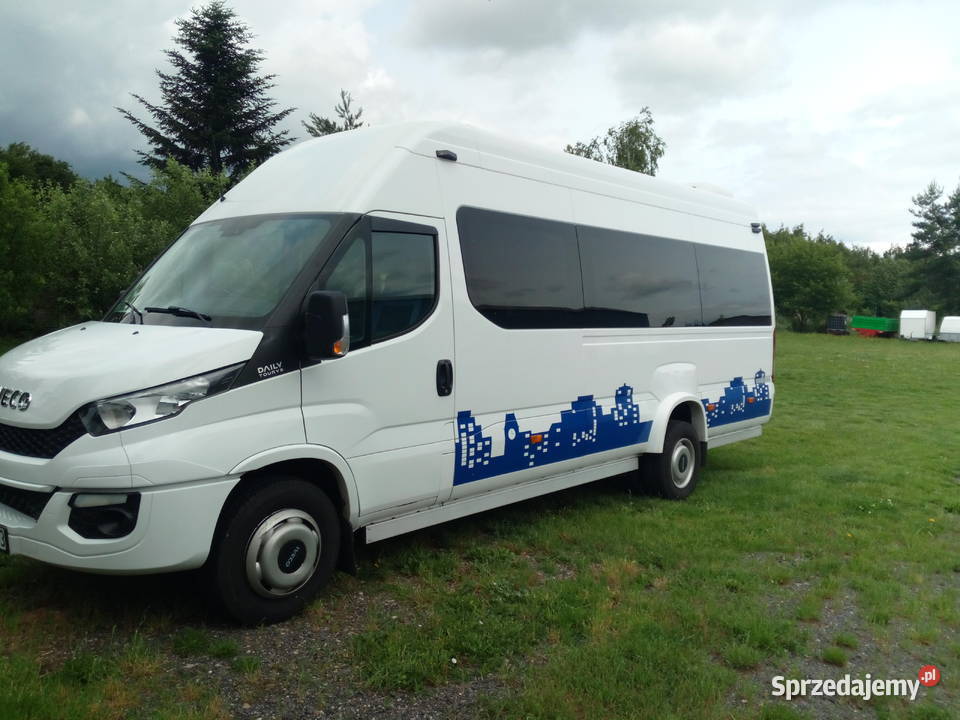 IVECO 6517 21 miejsc Radomsko
