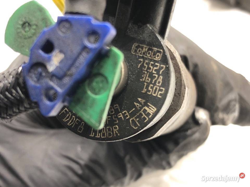 WTRYSKIWACZE KOMPLET FORD TOURNEO 0445110489 15