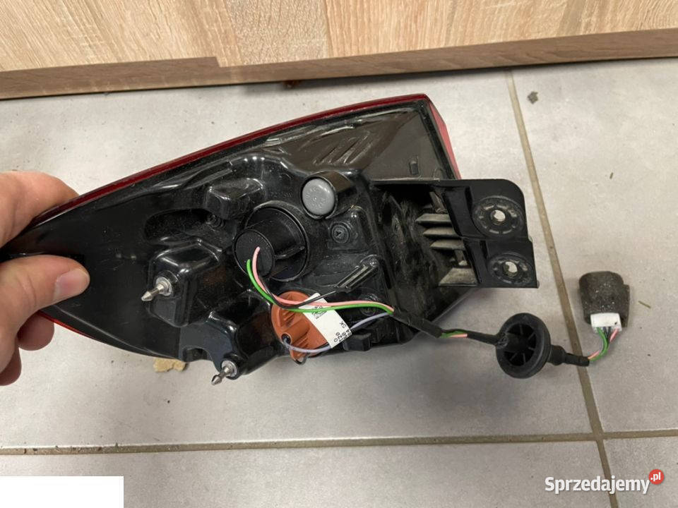 Kia Ceed III 17 lampa tył prawa Oświetlenie Kozubszczyzna sprzedam