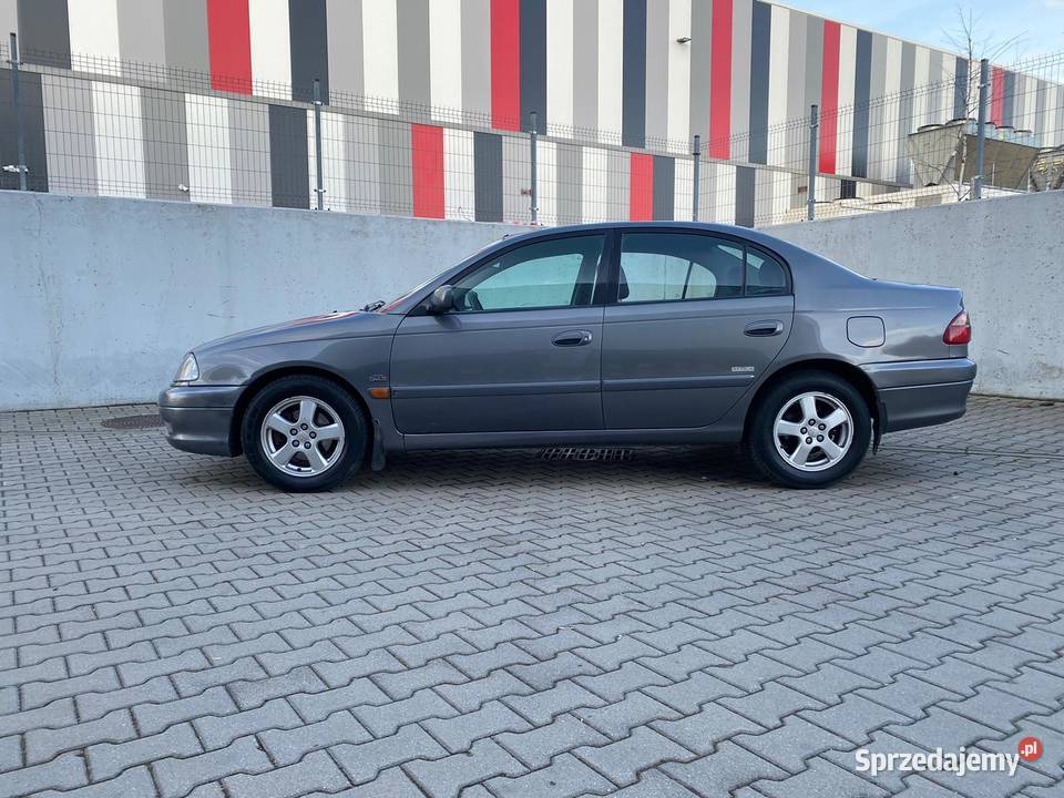 Toyota Avensis T22 20 D4D isofix Avensis Lublin