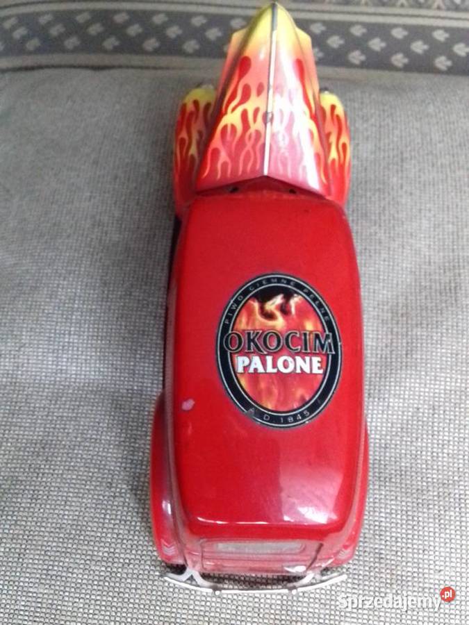 Sprzedam autko metalowe Ford Sedan