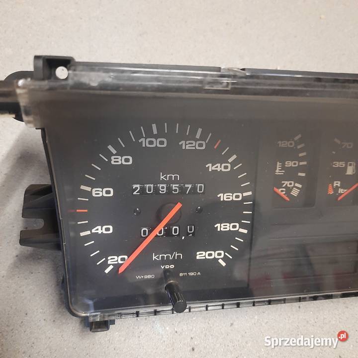 Licznik audi 80 z obrotomierzem osobowe Luborzyca