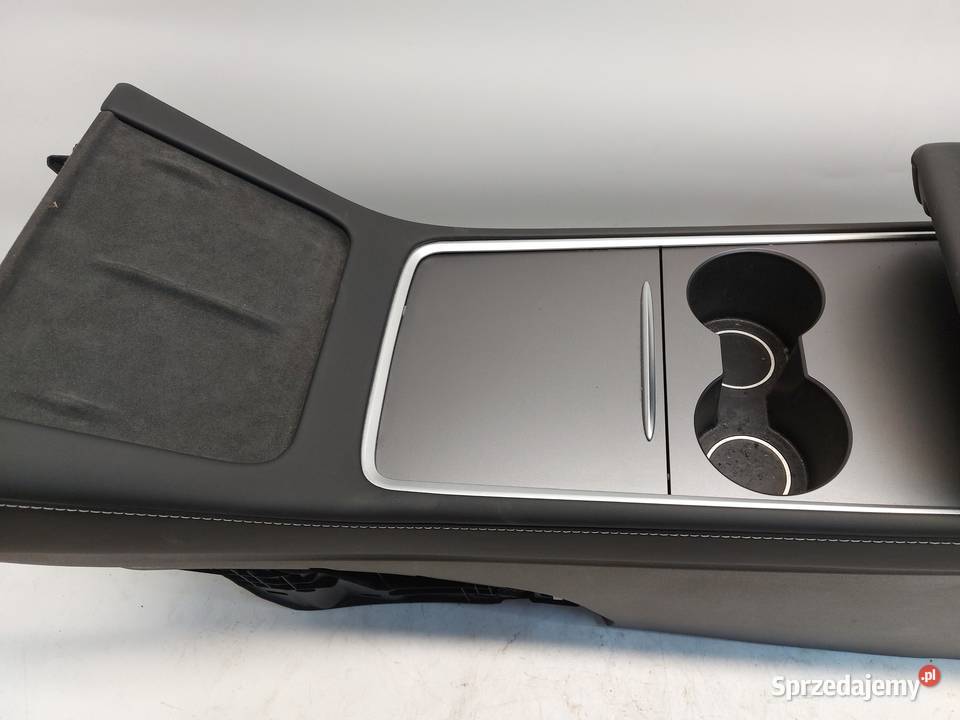 TESLA MODEL Y 2023r Podłokietnik tunel środkowy osobowe dolnośląskie