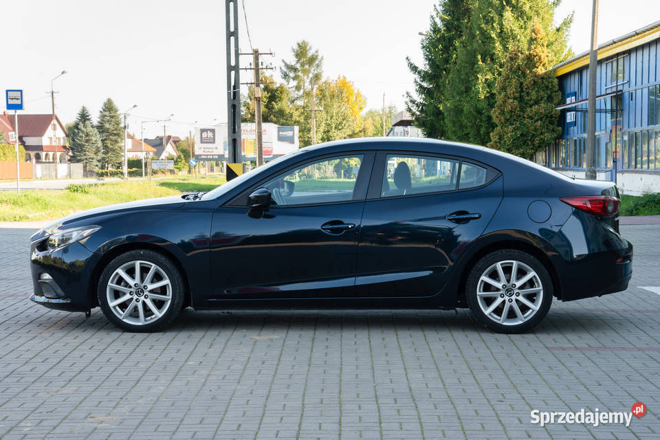 Mazda 3 20 Skyactiv Sedan Niski przebieg sprzedam